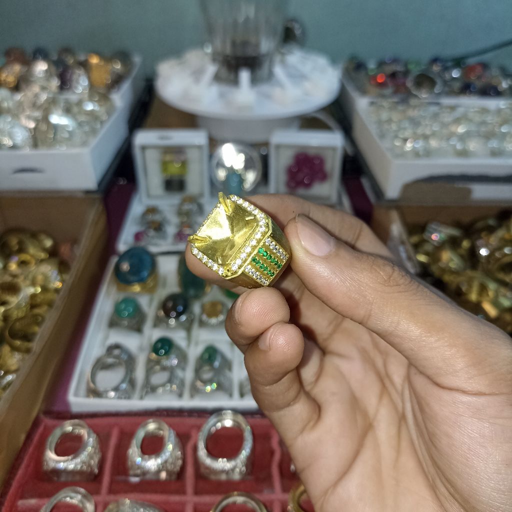 IKETAN/RING/EMBAN/CINCIN MEWAH FULL ZIRCON BAHAN KUNINGAN SARI SUPER