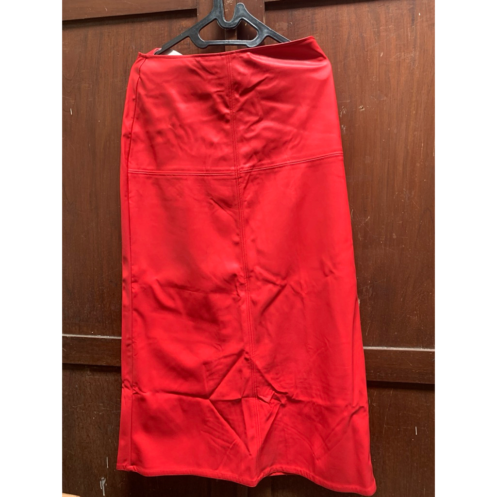 Preloved rok leather