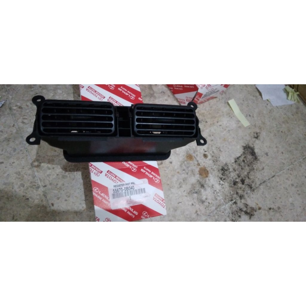 kisi kisi ac tengah kijang kapsul LGX 2002-2004 original 55670-0B040