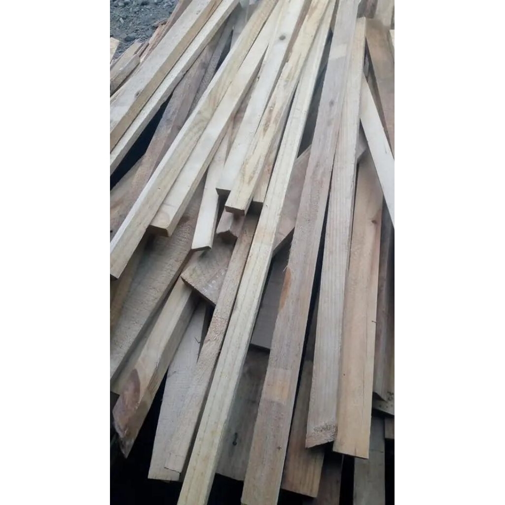 1Set Broti Balok Kayu Reng Panjang‎27cm : 8 pcs
‎12cm : 10 pcs
‎39cm : 4 pcs
‎Ukuran 5x1cm Ketam/Hal