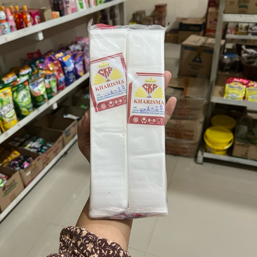 TERMURAH PLASTIK ES LILIN 4x20 KHARISMA ISI 4pack