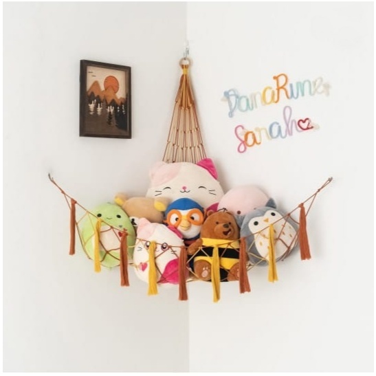Rak dinding macrame 01-gantungan tempat boneka-macrame tatakan boneka- gantungan boneka