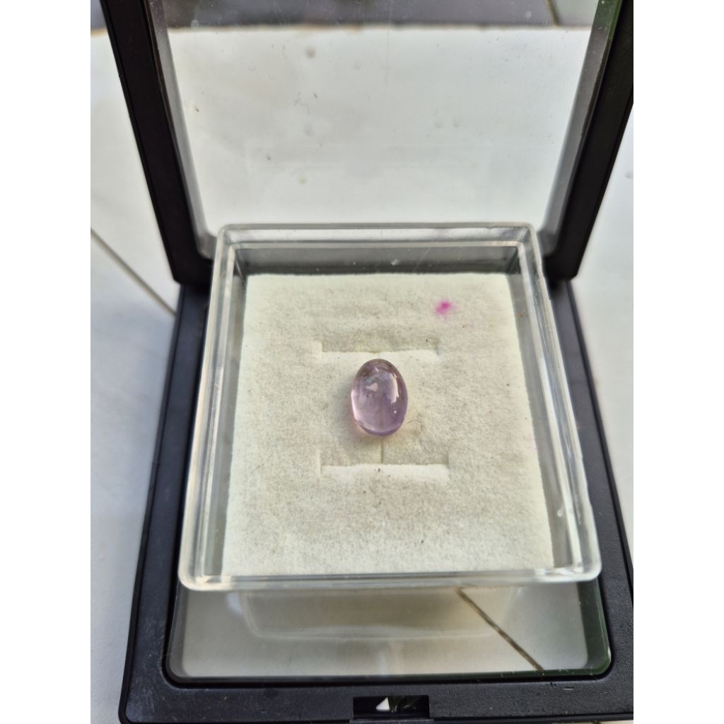 Batu Natural Kecubung Ungu Muda