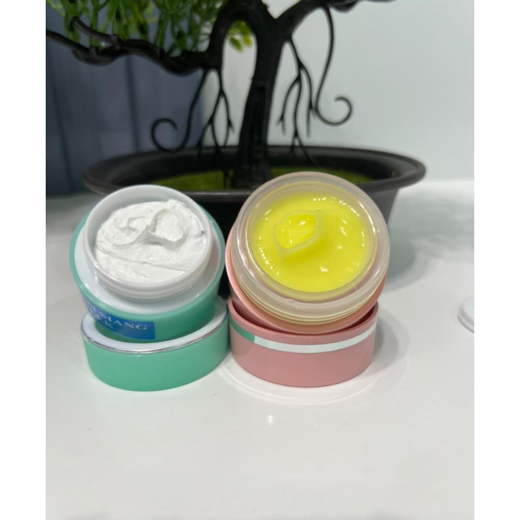 krim siang dan malam flek hitam bandel tebal menahun