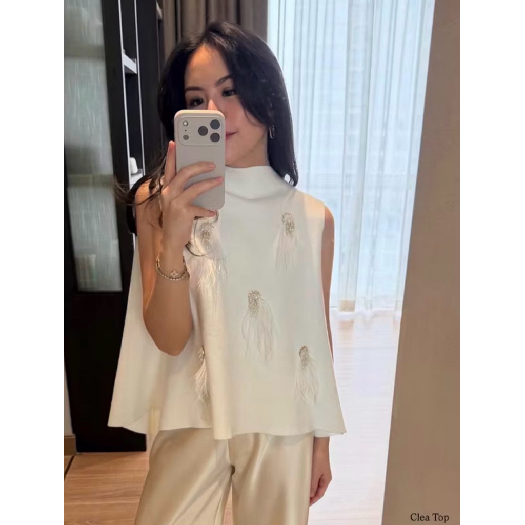 DUMA clea top