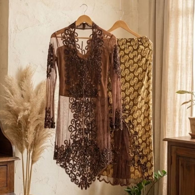 PRELOVED-SET KEBAYA PAYET ANAK REMAJA/DEWASA