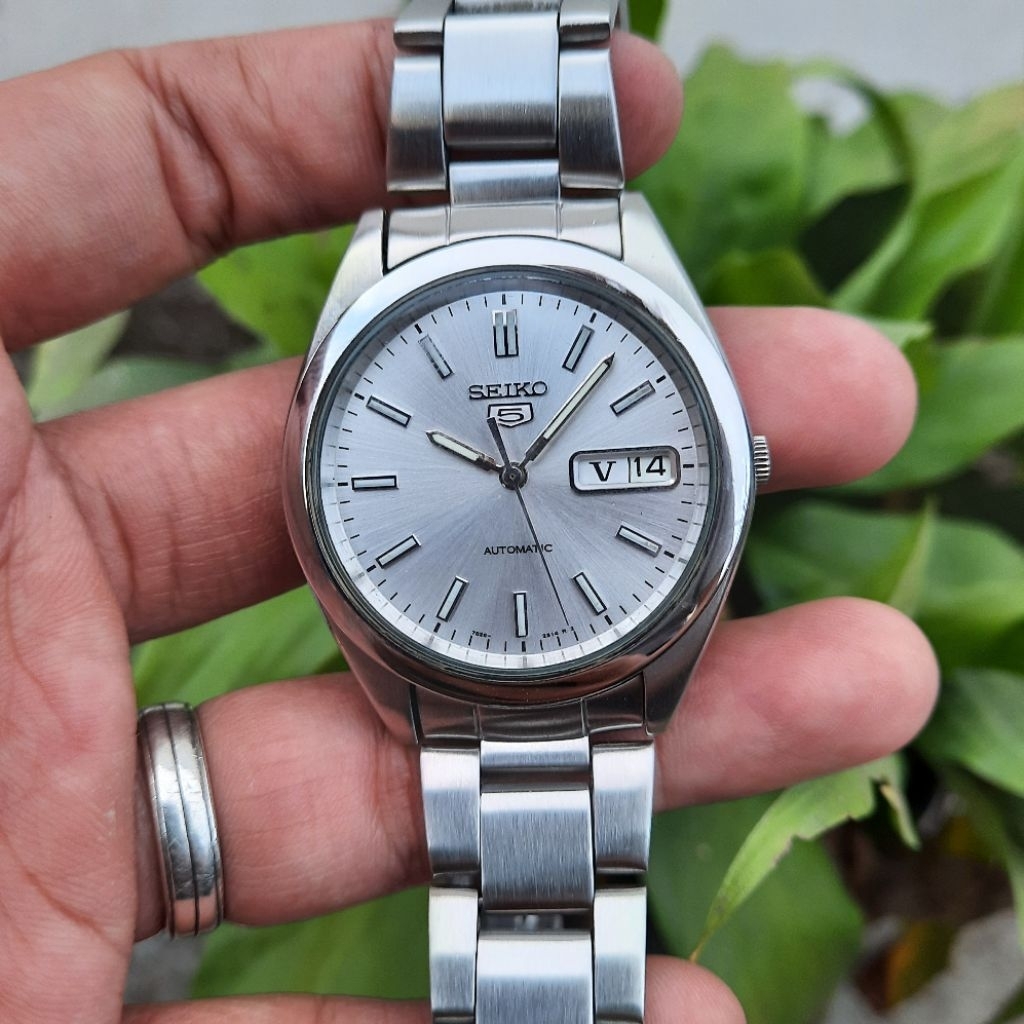 Seiko 5 Automatic SNX993K White Putih Sunbrust 7s26-0420