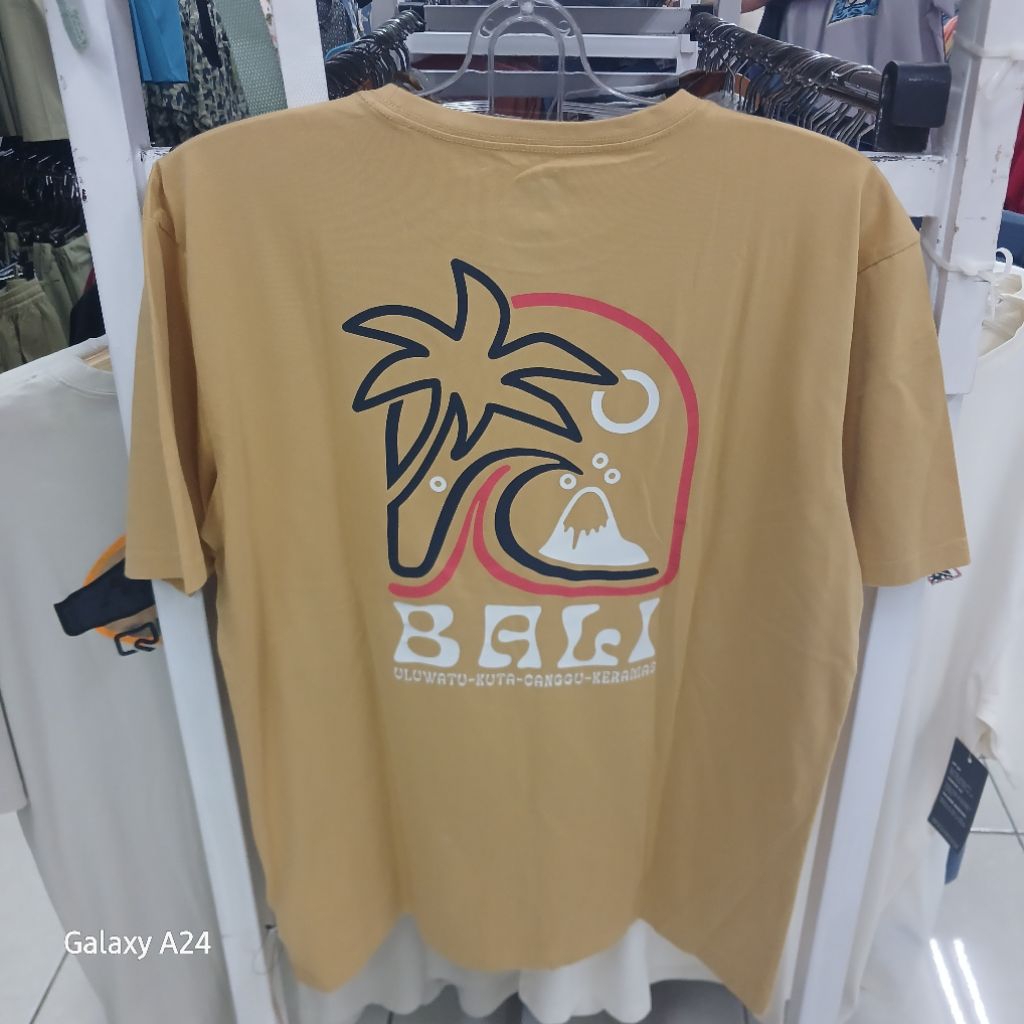 kaos Quiksilver Bali Theme Washed Yellow