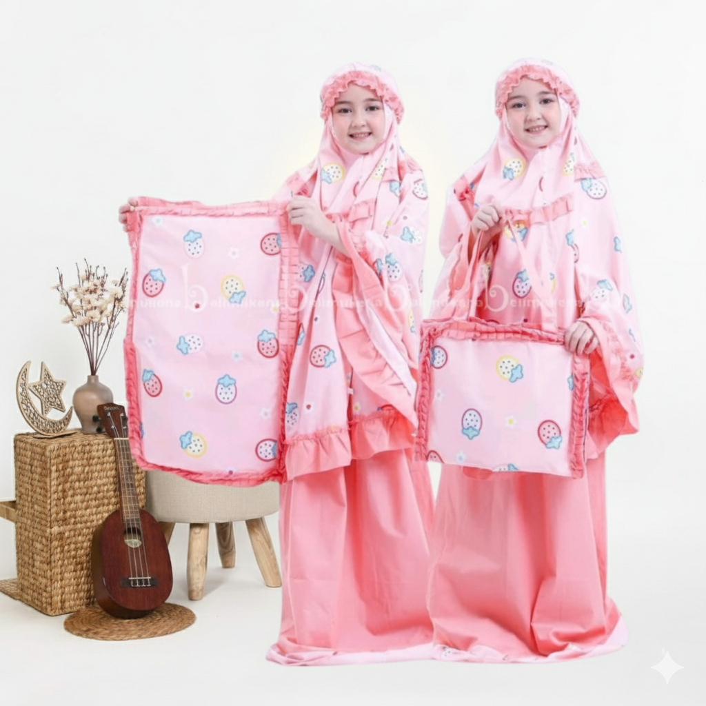 Mukena Anak Katun Strawberry Salem ( Tas Sajadah ) Mukena anak motif lucu beli mukena anak perempuan