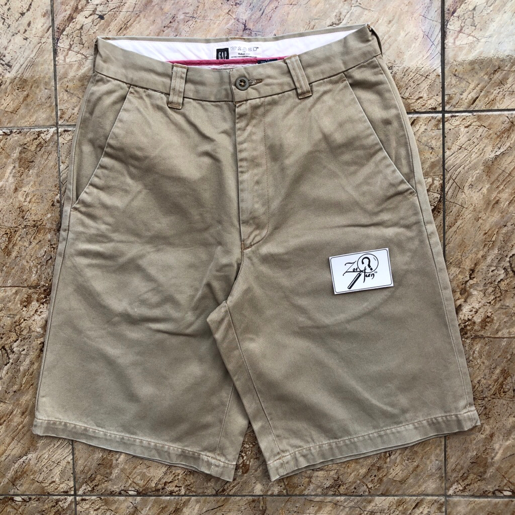 CELANA PENDEK CHINO GAP BEIGE