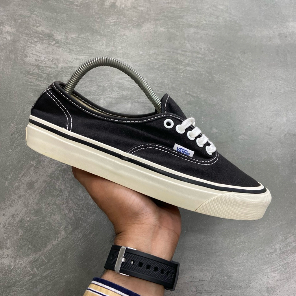 [Size 40] Rare Vans Authentic Anaheim Factory 44 DX Black White OG Second Original Kondisi Nominus H