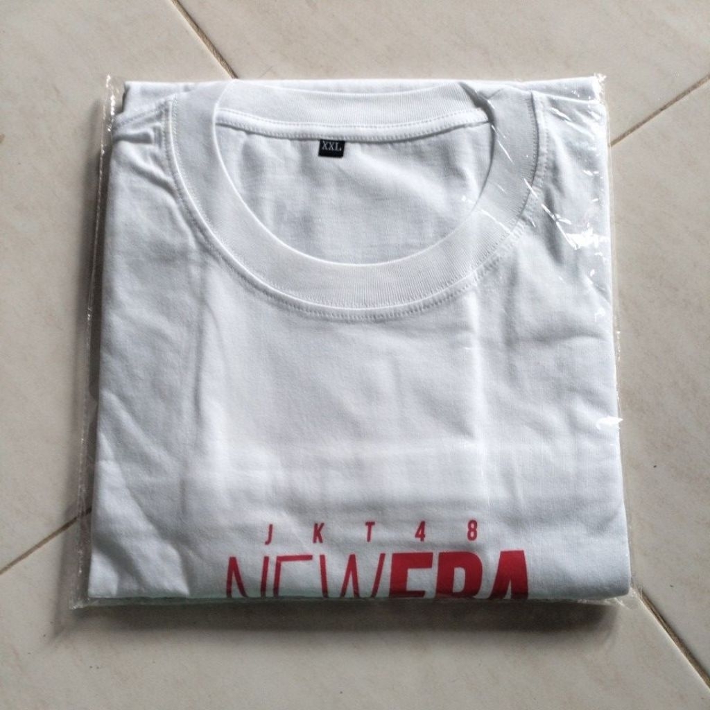 T-SHIRT JKT48 NEWERA WITHE UK XXL (OFC)