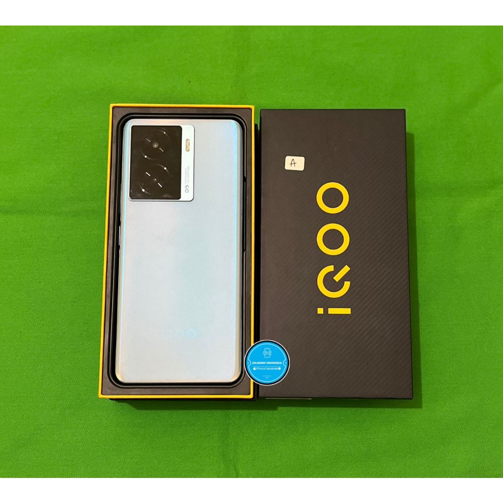 IQOO Z7 5G 8/128GB SECOND FULLSET GARANSI