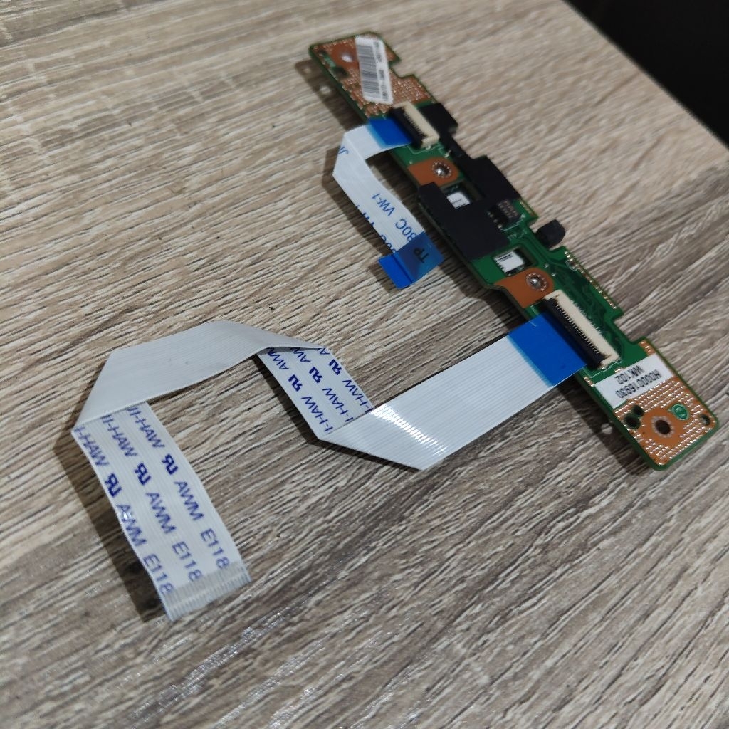 klik kanan kiri laptop toshiba portege M900