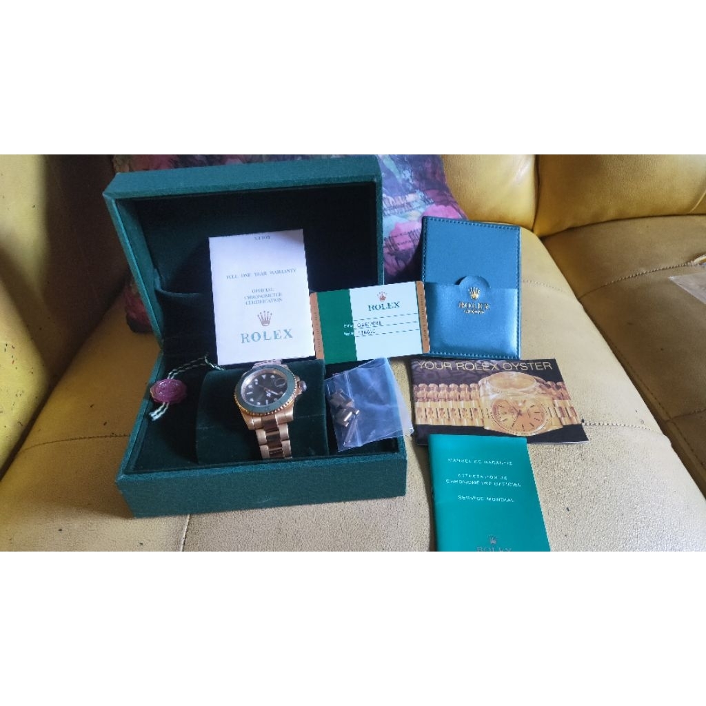 Jam Tangan Rolex Submariner 40mm 16618 18k Yellow Gold Green Ceramic Bezel 116610LV Hulk