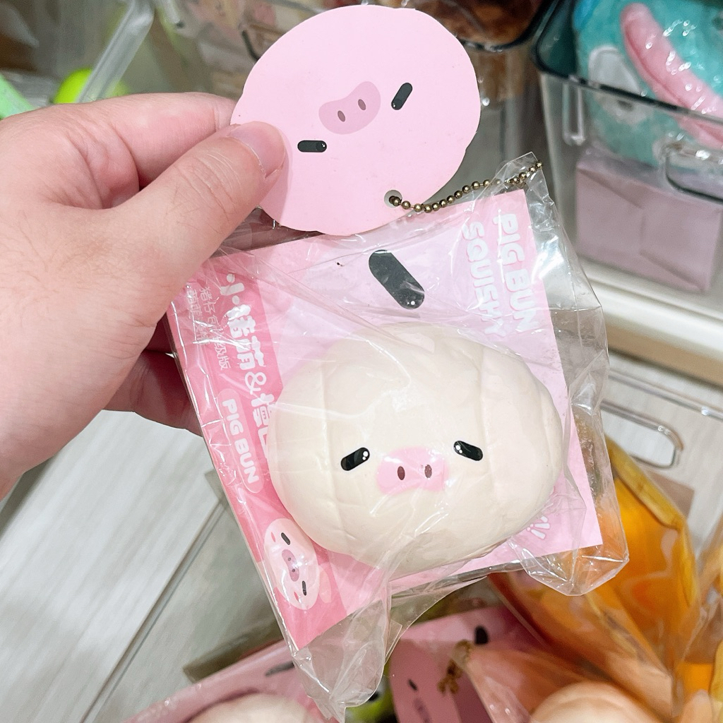 [READY STOCK] Cute Piggy Bun Squshy / Piggy Table Roll Squishy / BNIP Impor