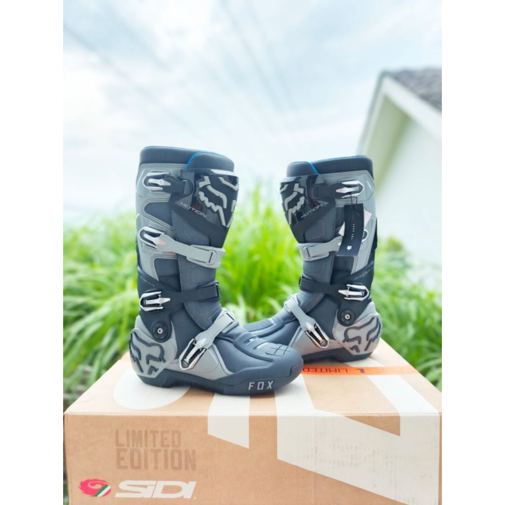 fox motion boots sepatu fox motion grey sepatu trail fox original fox racing boots motocross size 44