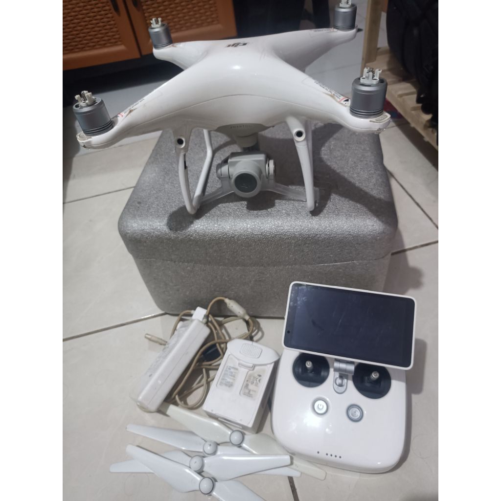 Dji Phantom 4 Pro + Plus