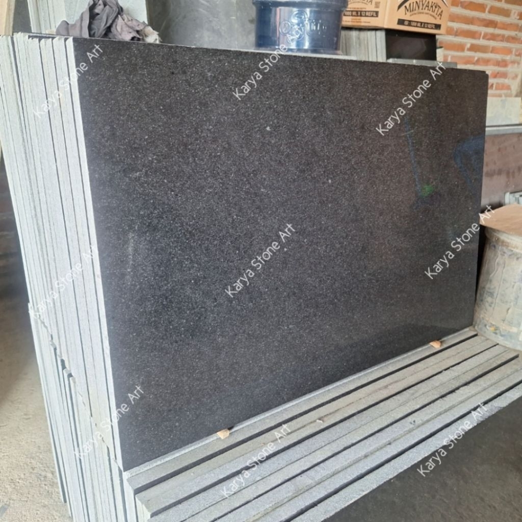 Batu Andesit Hitam Poles 60x40 | Batu Alam Andesit Poles |Lantai Andesit Glossy | Lantai Batu Alam G