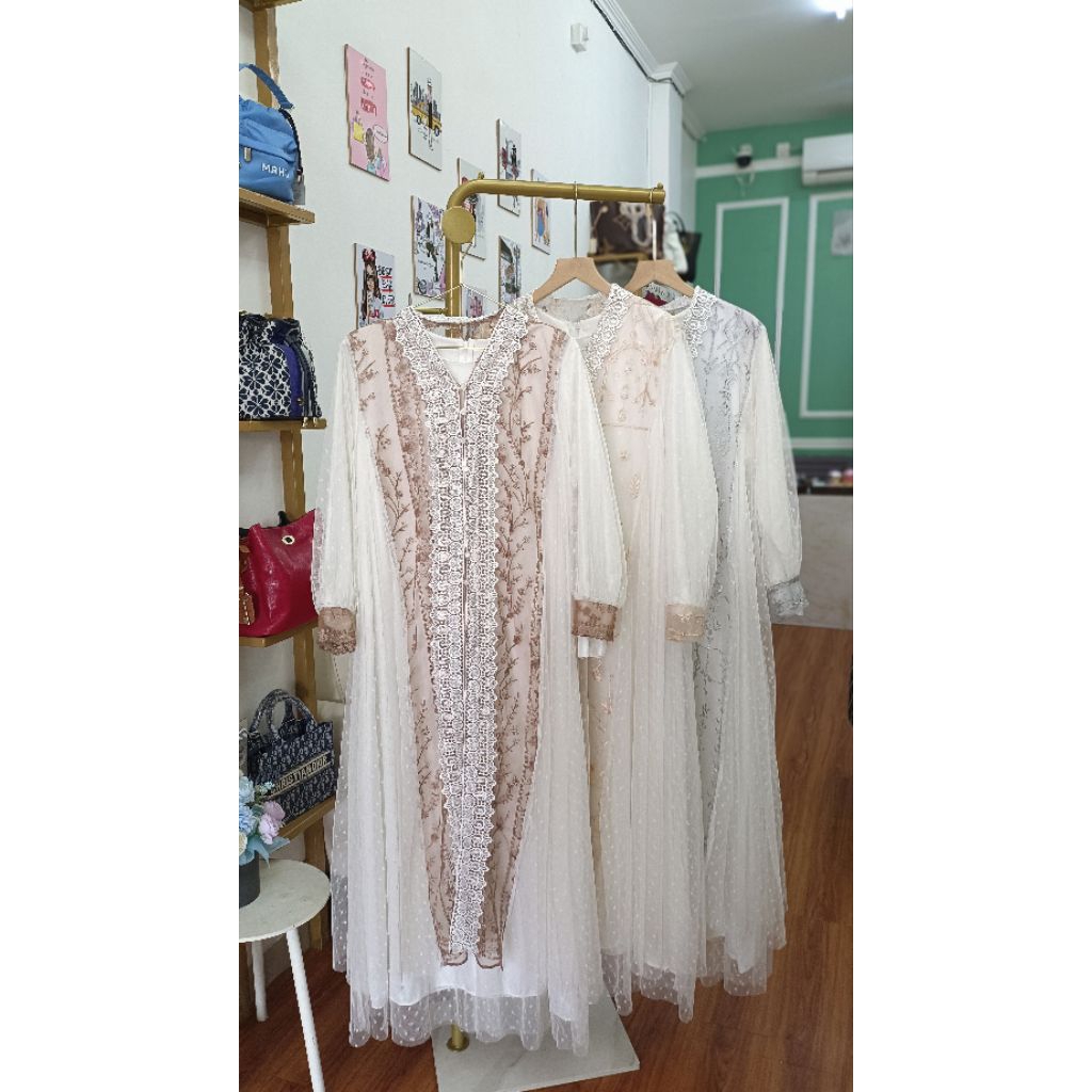 GAMIS BRUKAT TILE MUTIARA