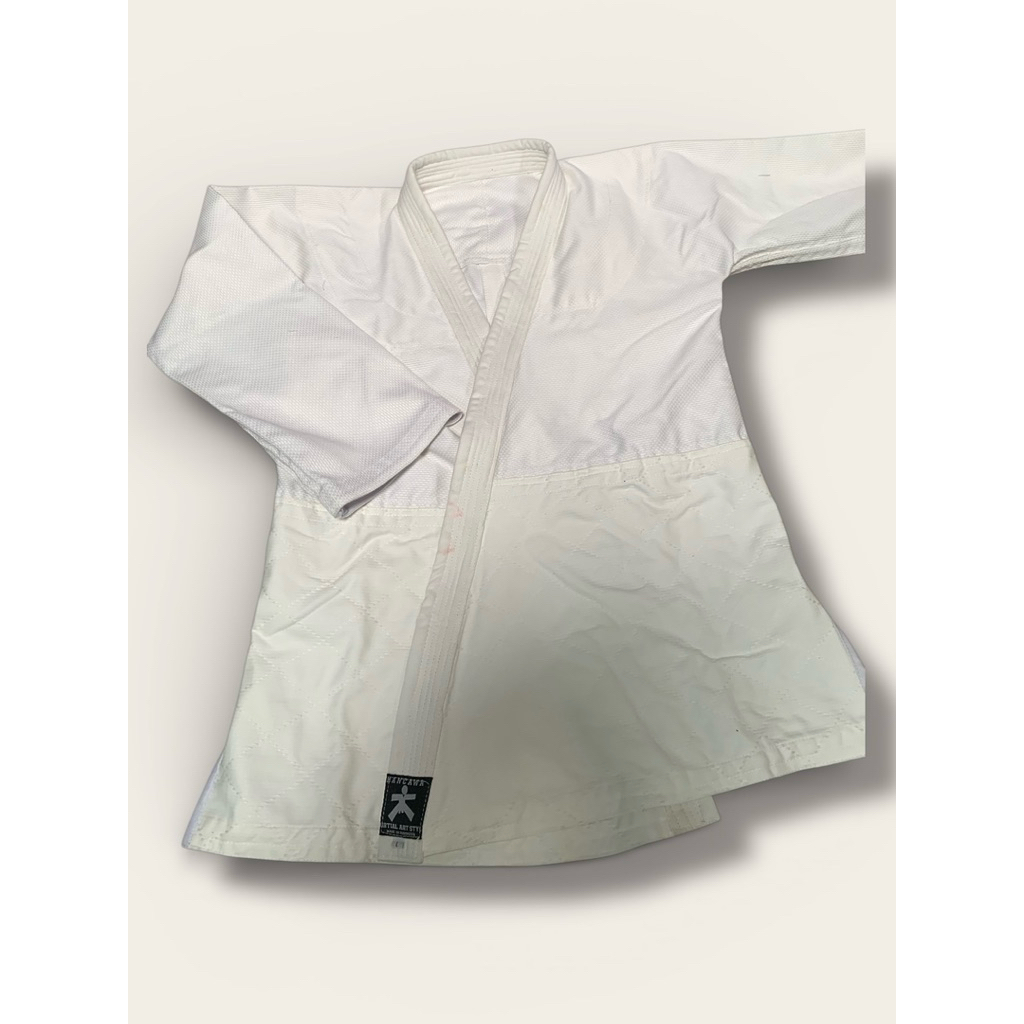 1 Setelan baju judo/jujitsu