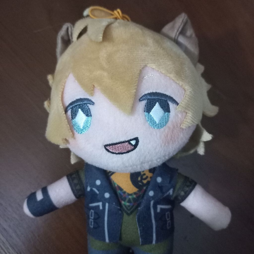 Ruggie bucchi - twisted wonderland nuigurumi