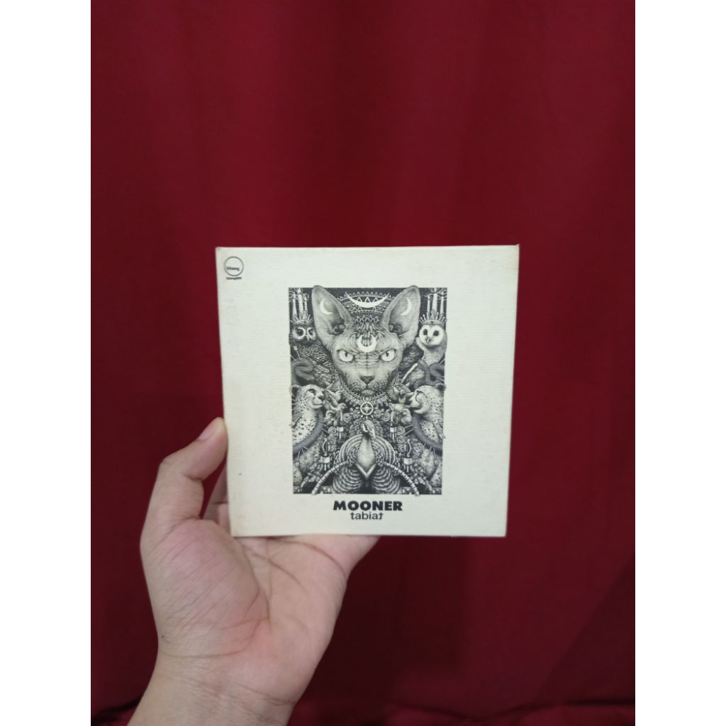 CD Mooner Tabiat