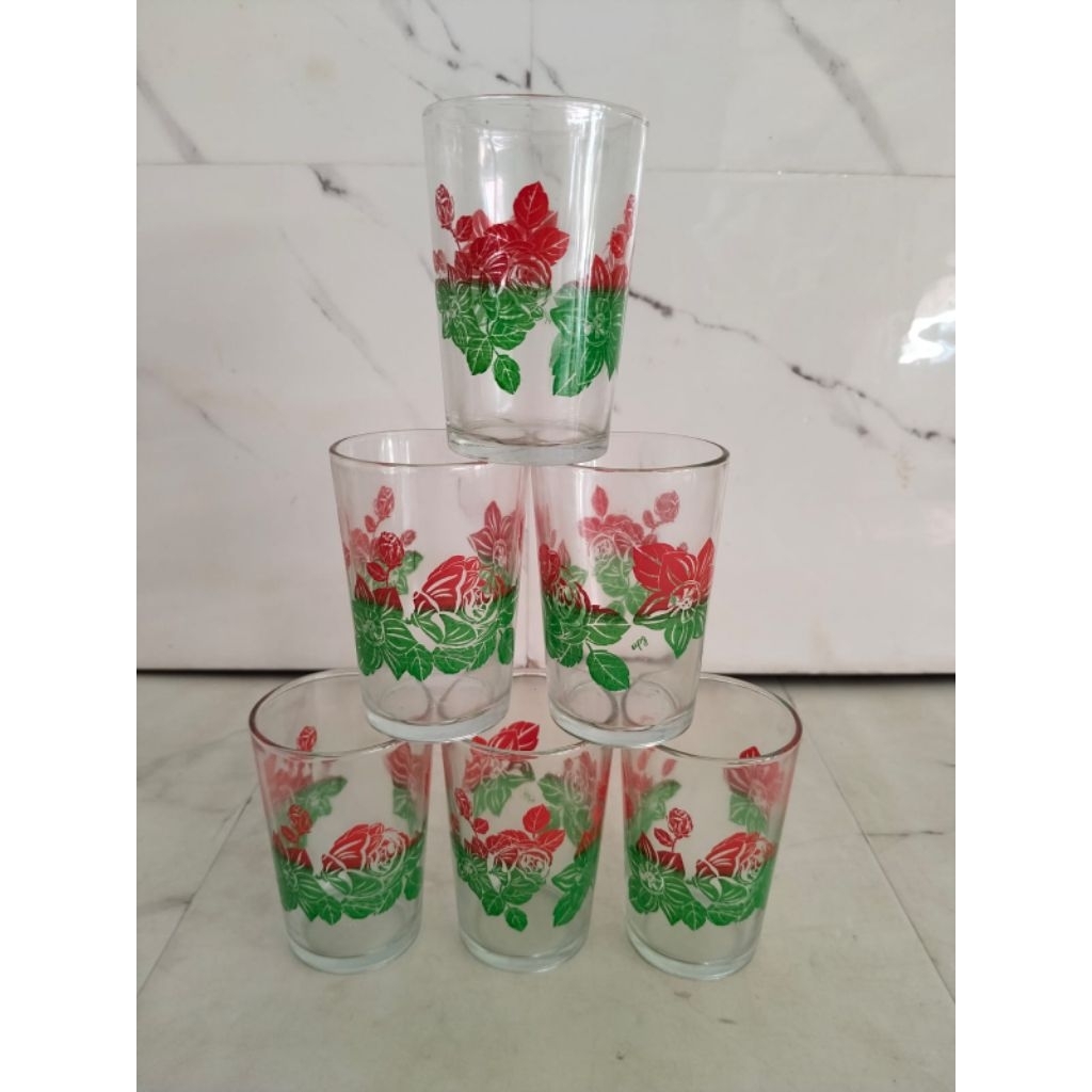 Gelas Kaca/ Cangkir kaca Ut(per setengah lusin)