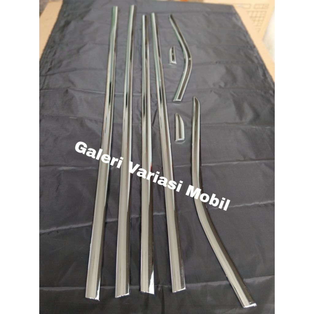 List Chrome Side Windo Mitsubishi Xpander. List Kaca Samping Pintu  Mitsubishi Xpander