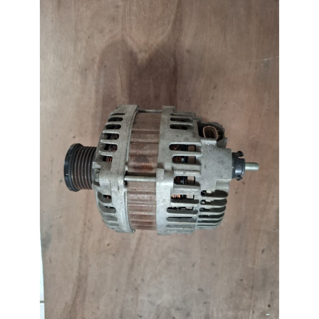 Alternator dinamo ampere nissan serena c26