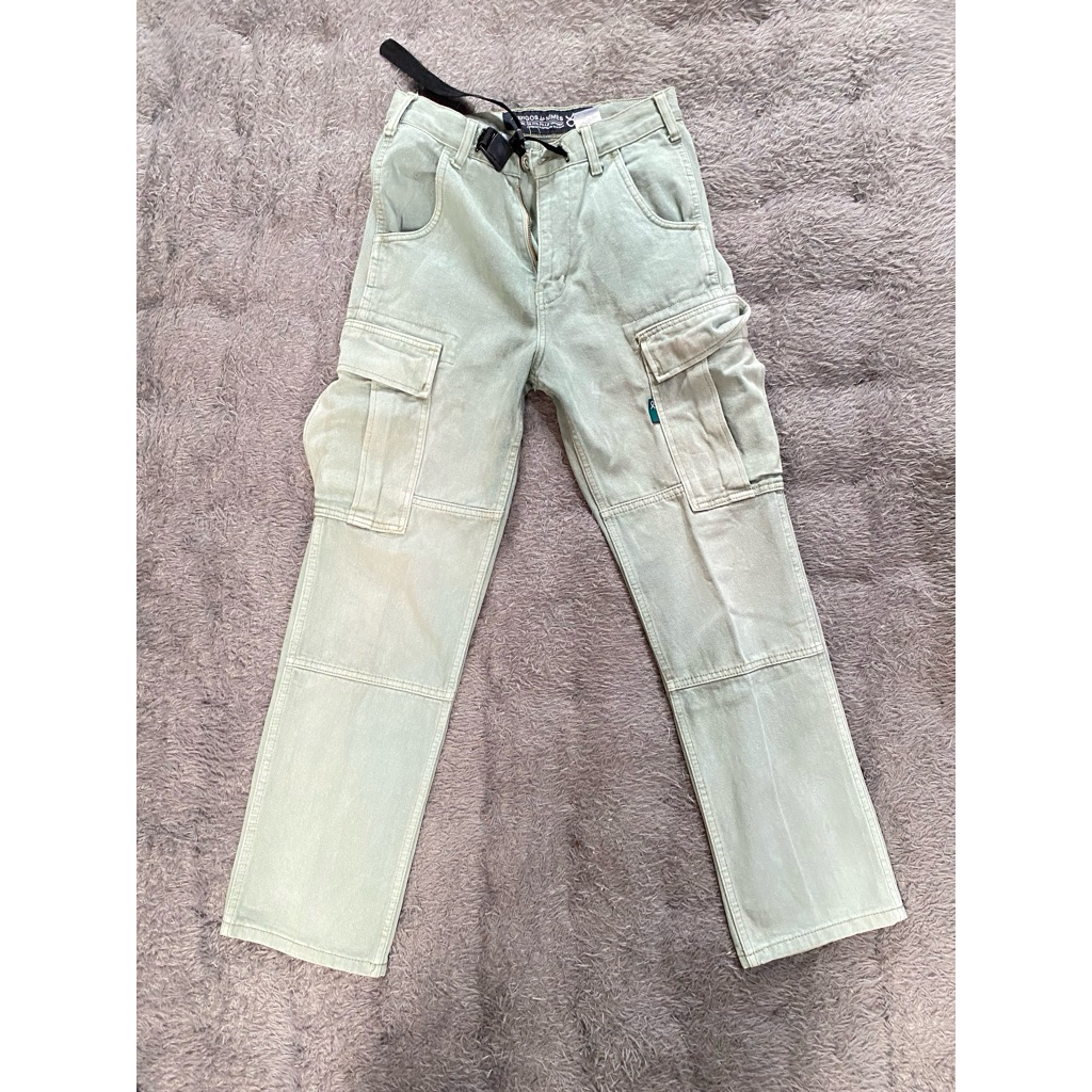 Cargo Amigos de Nimes