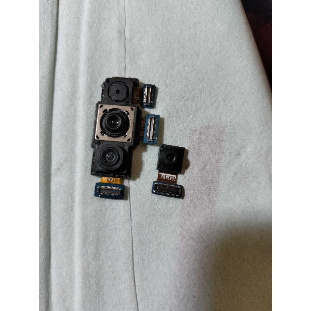 kamera 1 set samsung m30s. kamera belakang samsung m30s. kamera depan samsung m30s. kamera utama sam