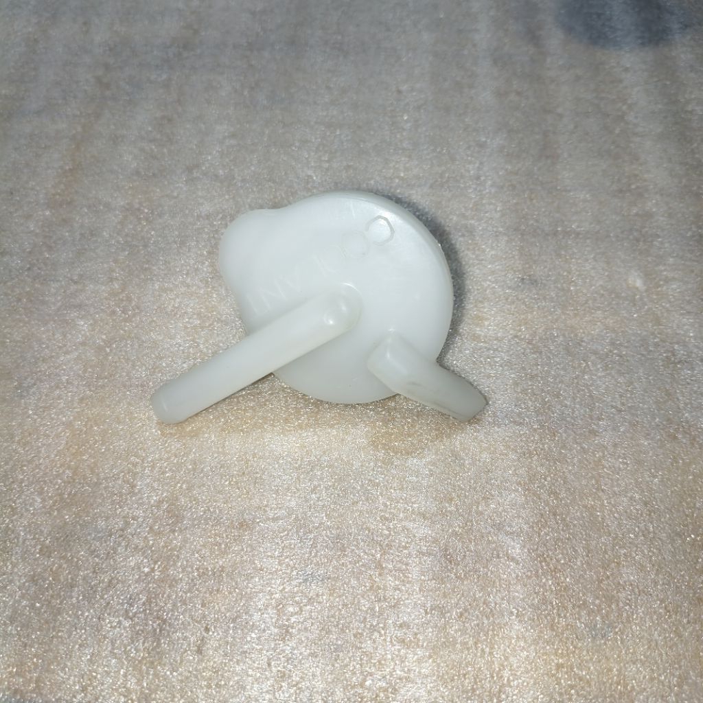 Tutup Tabung Cadangan Air Radiator Mobil Toyota Universal Original