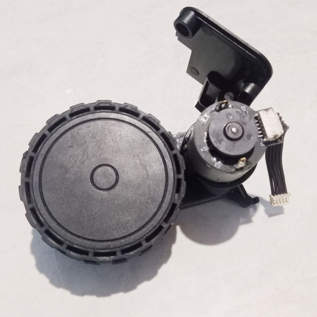 Dinamo Roda Kecil Mobil Mainan Remot control