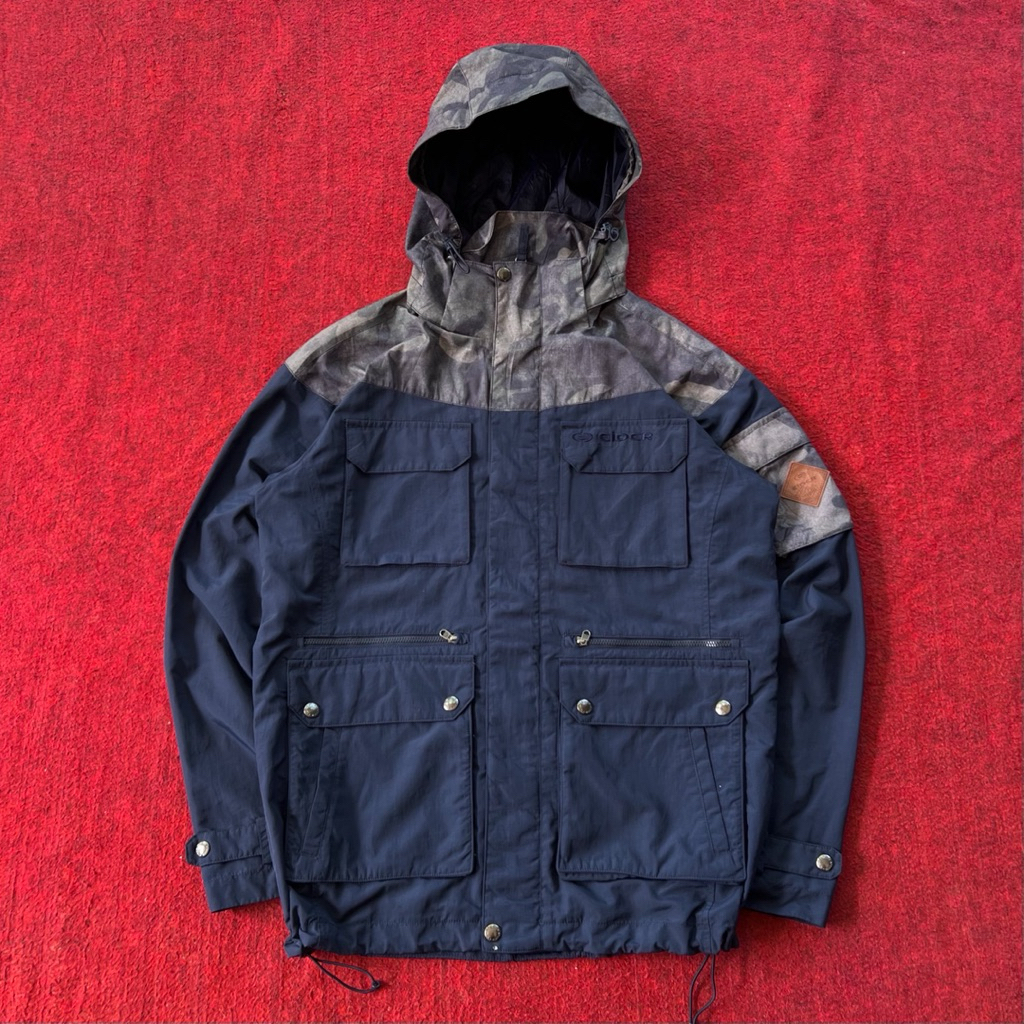 jaket parka eider Size : M fit L (P : 71cm X L : 57cm)