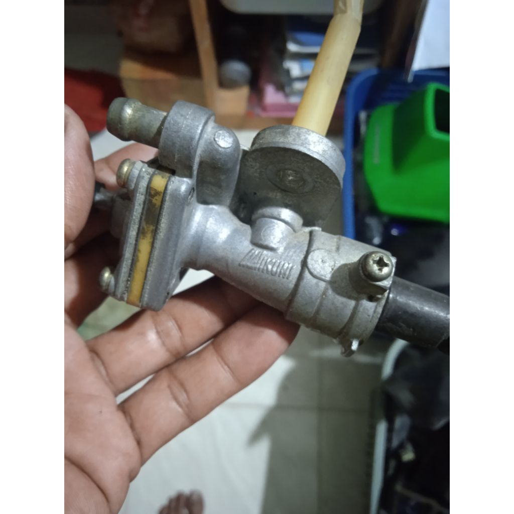 kran bensin Suzuki GSXr 750 original