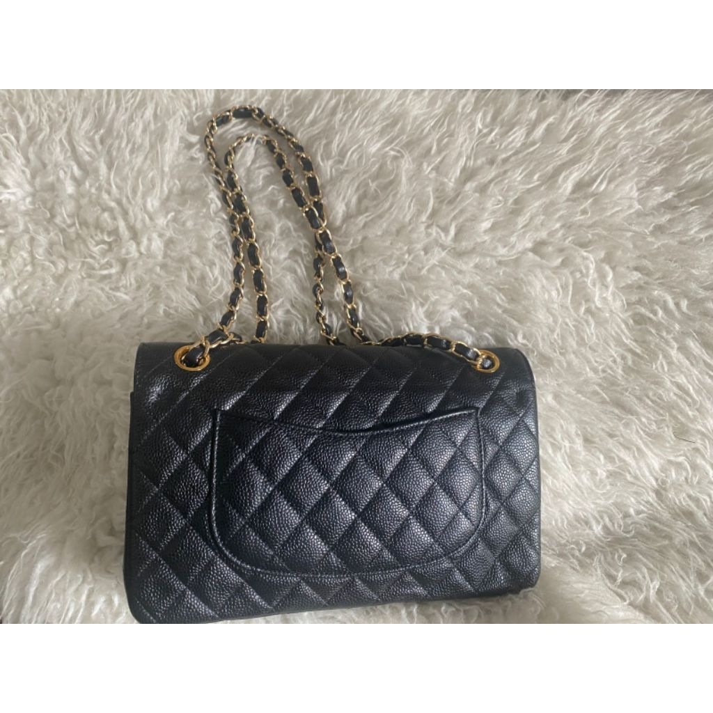 Chanel Classic 25 Caviar Bag