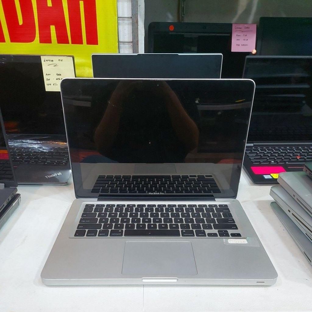 Laptop Macbook Pro A1278 rusak mati total LCD BAGUS tanpa ram tanpa ssd jual casing dan mesin saja n