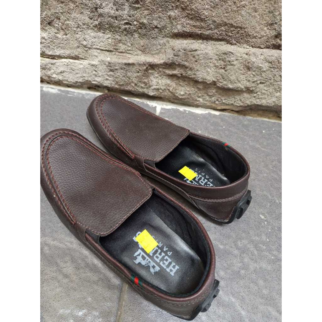 Cuci Gudang Sepatu Unisex Pria wanita