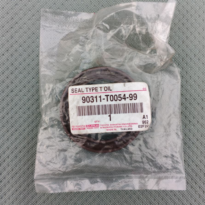 Seal Crankshaft Depan Innova Fortuner Hilux Hiace Kode Part 90311 T0054 99 Produk Original Toyota
