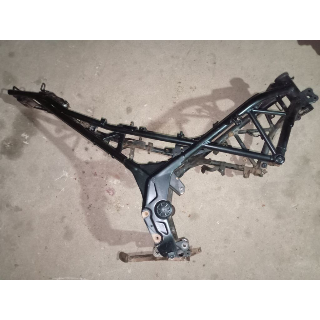 Rangka kerangka frame sasis CBR 150R LED FACELIFT K45 original copotan