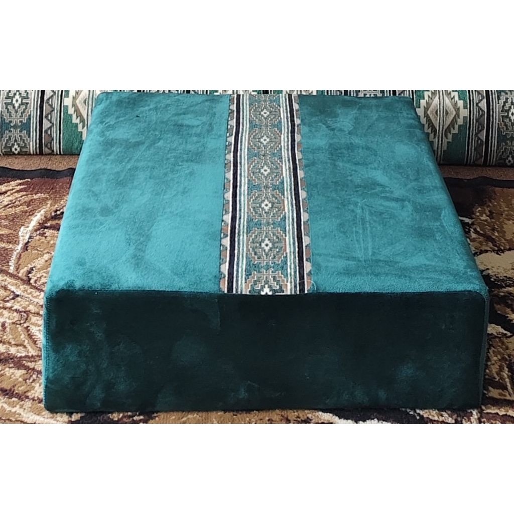 MEJA LESEHAN ARABIAN MISNAD