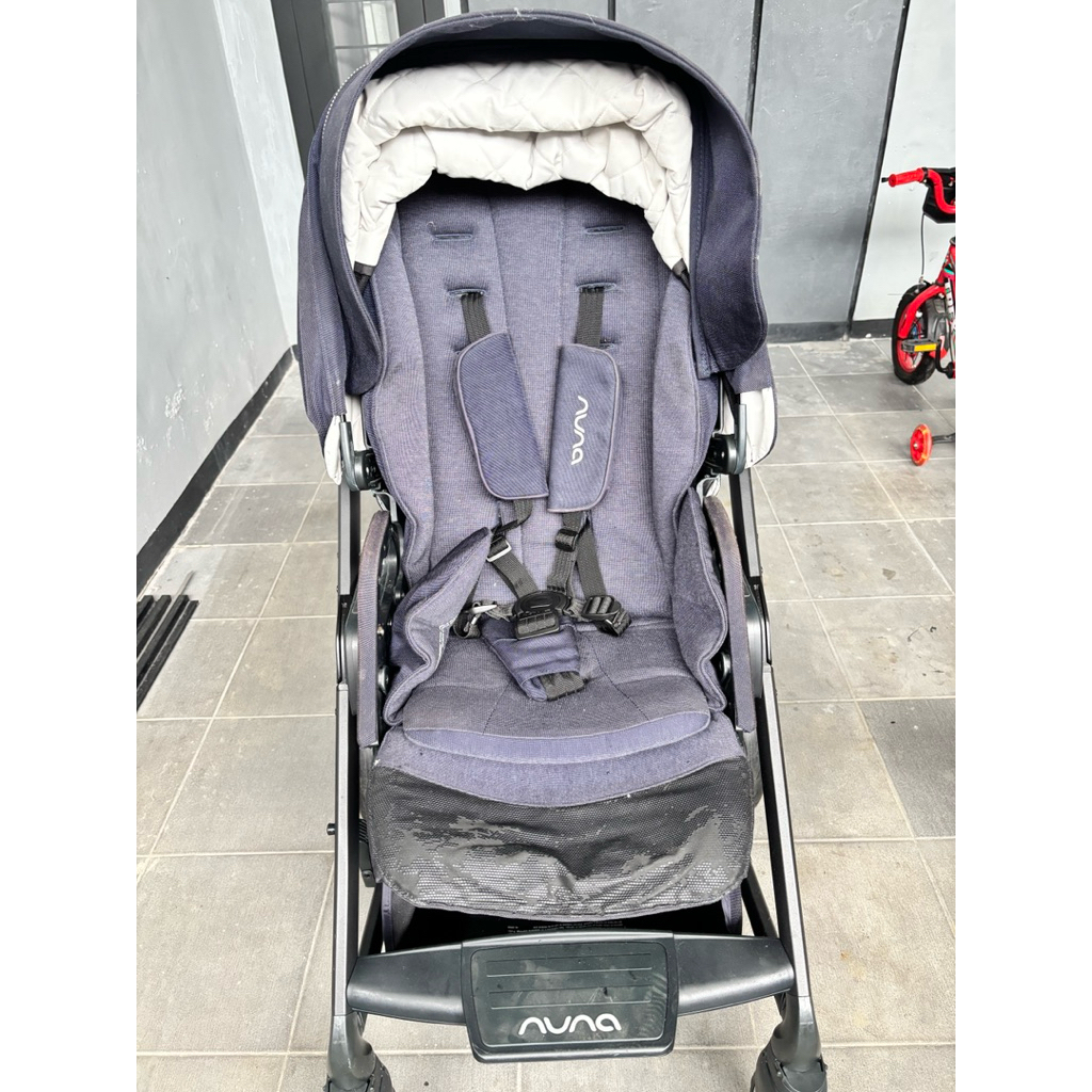 Preloved nuna mix travel stroller