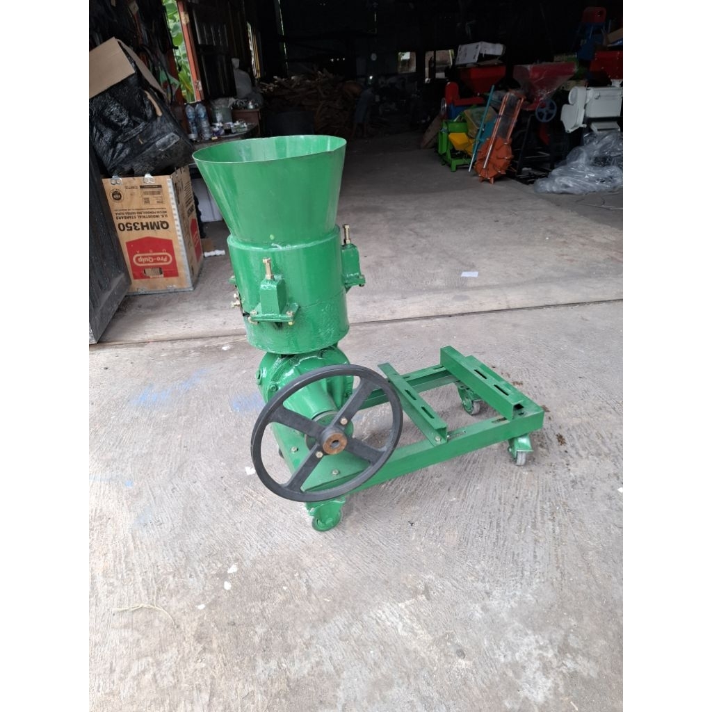 Mesin Cetak Pelet Vertikal ( 3 Roller )