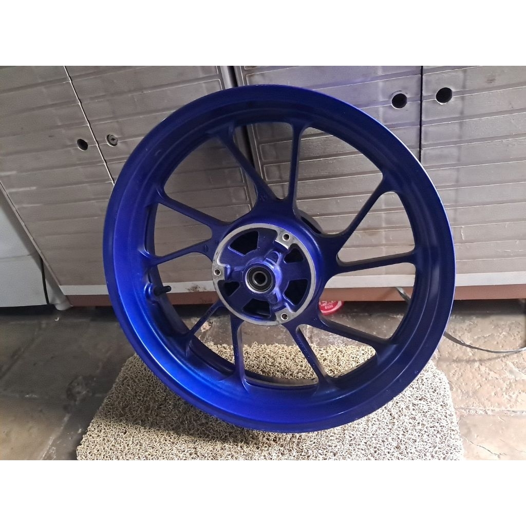 Velg yamaha R15 v3 r 15 v 3 r 15 v 4 v4 pelek racing palang original ori copotan standar kelengkapan