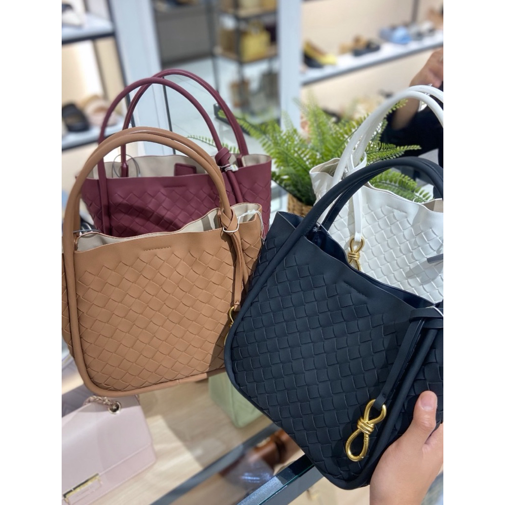 tas slingbag/selempang shoulder bag lokossa anyam urban&co sale