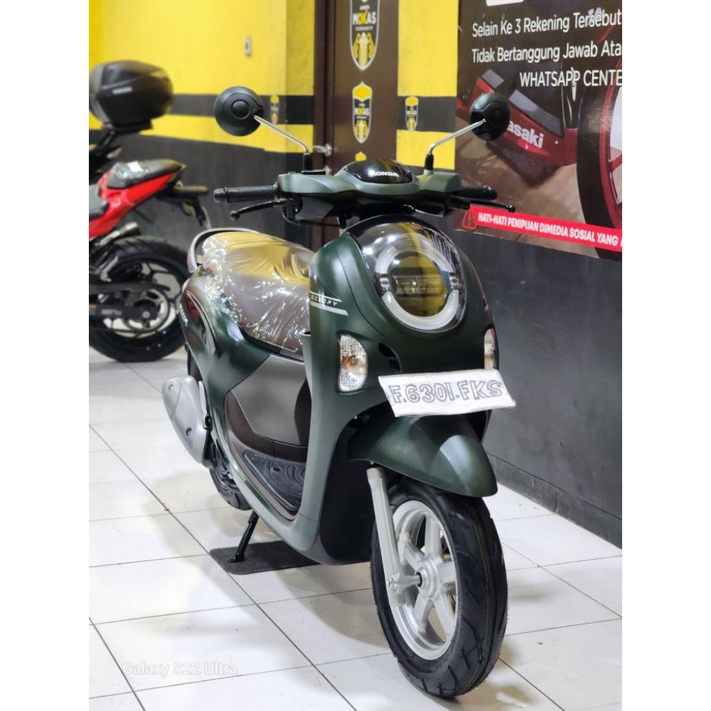HONDA SCOOPY PRESTIGE