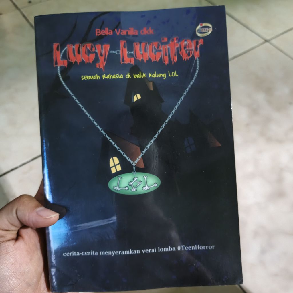 [PRELOVED] Lucy Lucifer Rahasia di Balik Kalung LOL
