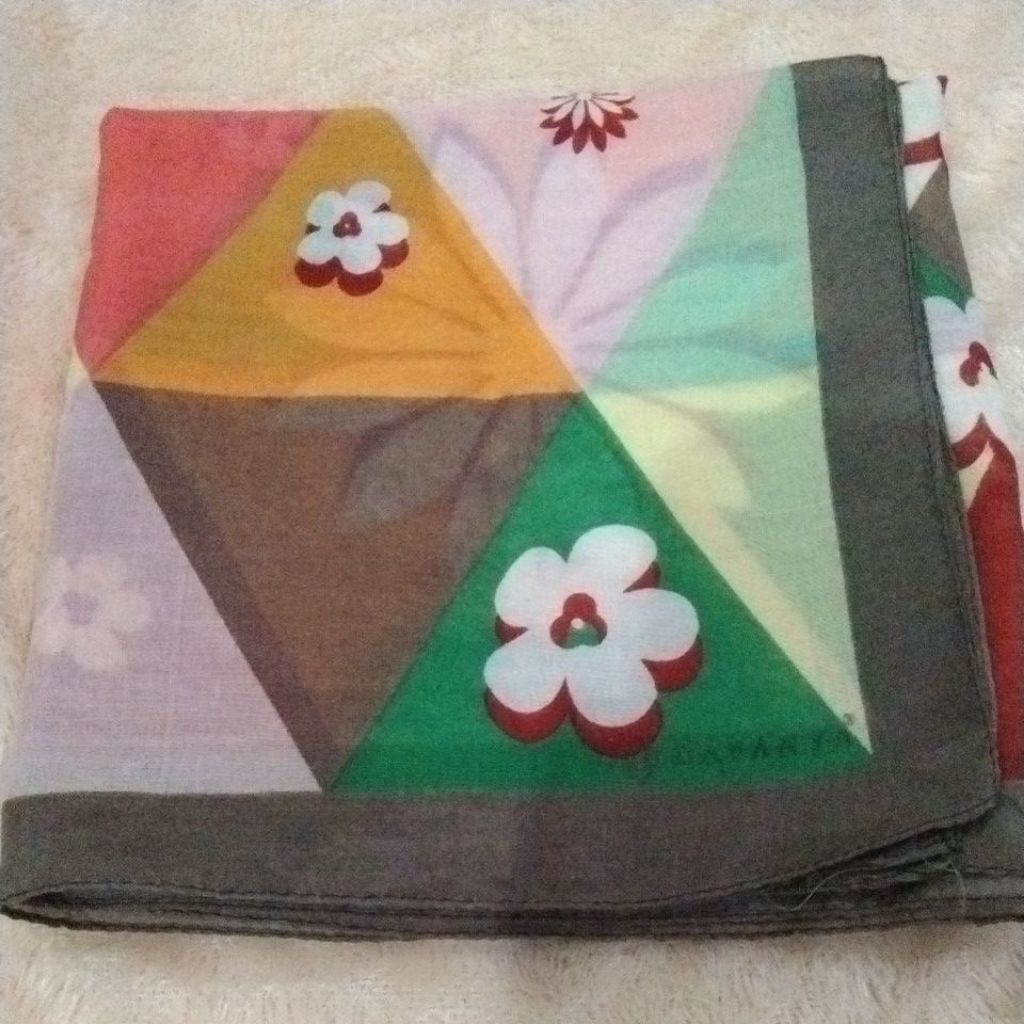 PL,Jilbab segi empat polos,motif