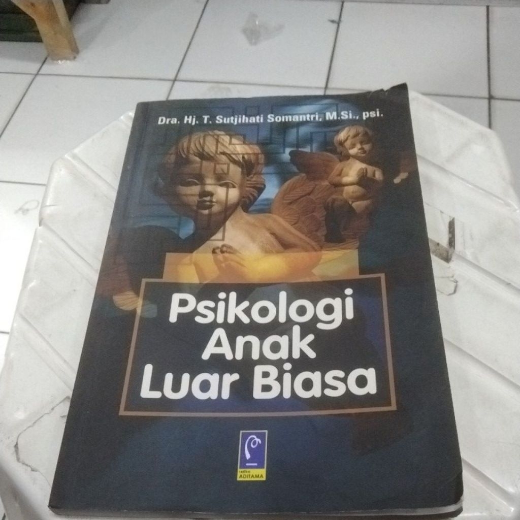 Buku bekas Psikologi Anak Luar biasa